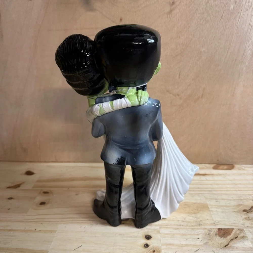 Halloween Bride Of Frankenstein Couple Figurine Cute Cartoon Wedding Statue 10